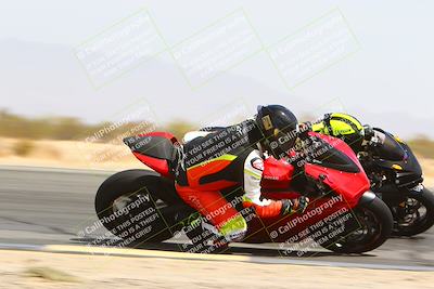 media/Apr-10-2022-SoCal Trackdays (Sun) [[f104b12566]]/Turn 3 Inside (1150am)/